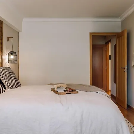 Daire Male - 3 Bedrooms In Arroios *